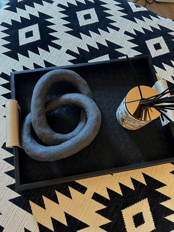Velvet & Vigor Black Knot Sculpture