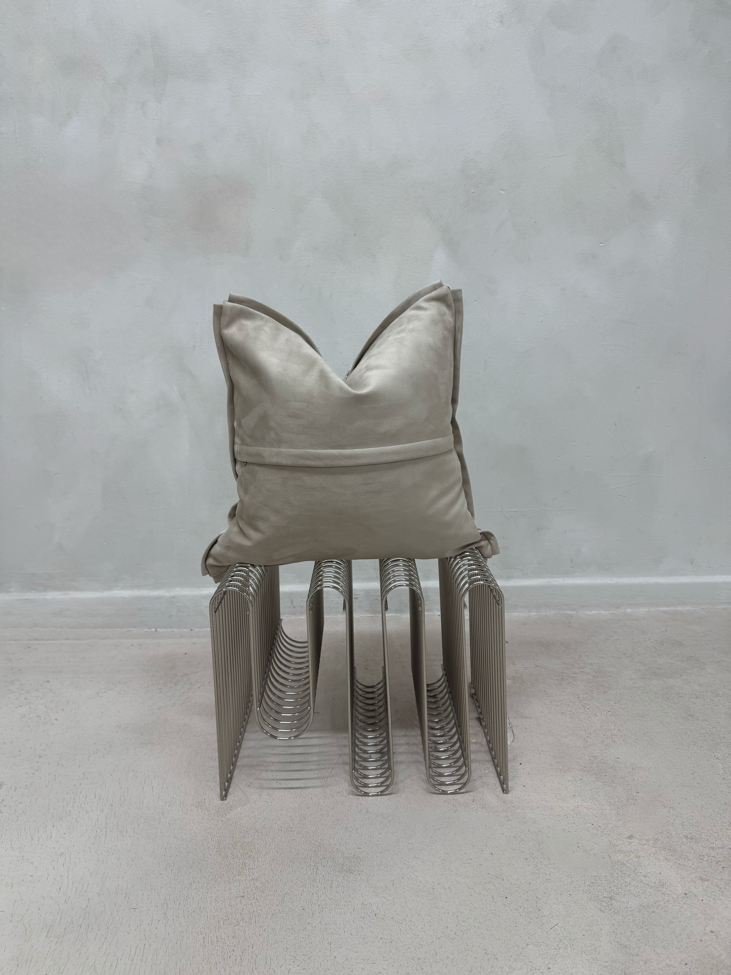 Metallic Cushion-Modern Interiors-45x45-Velvet & Vigor