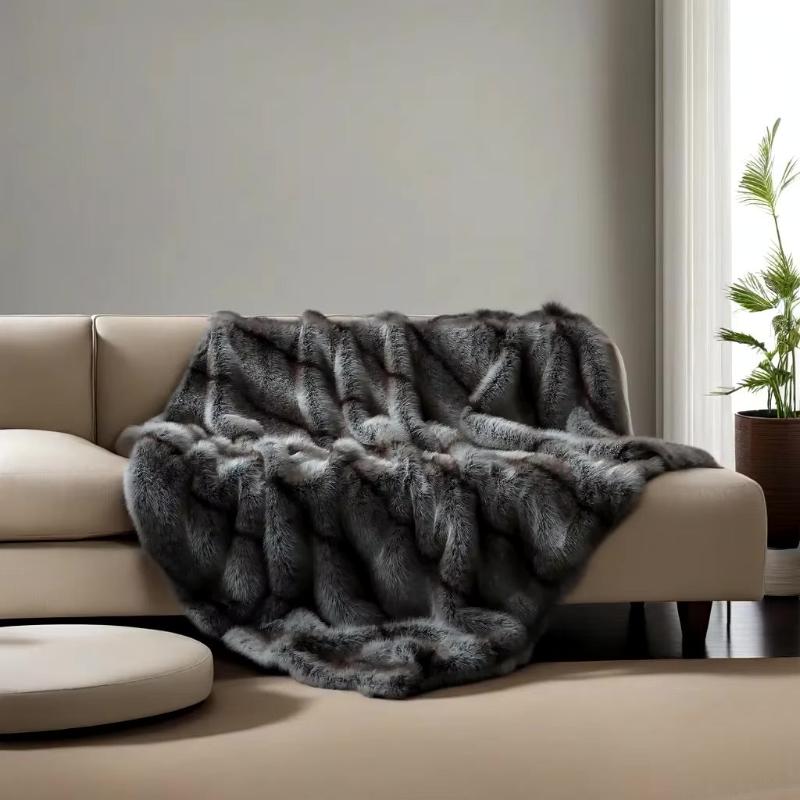 Grey Faux Fur Throw 200x190-Velvet&Vigor