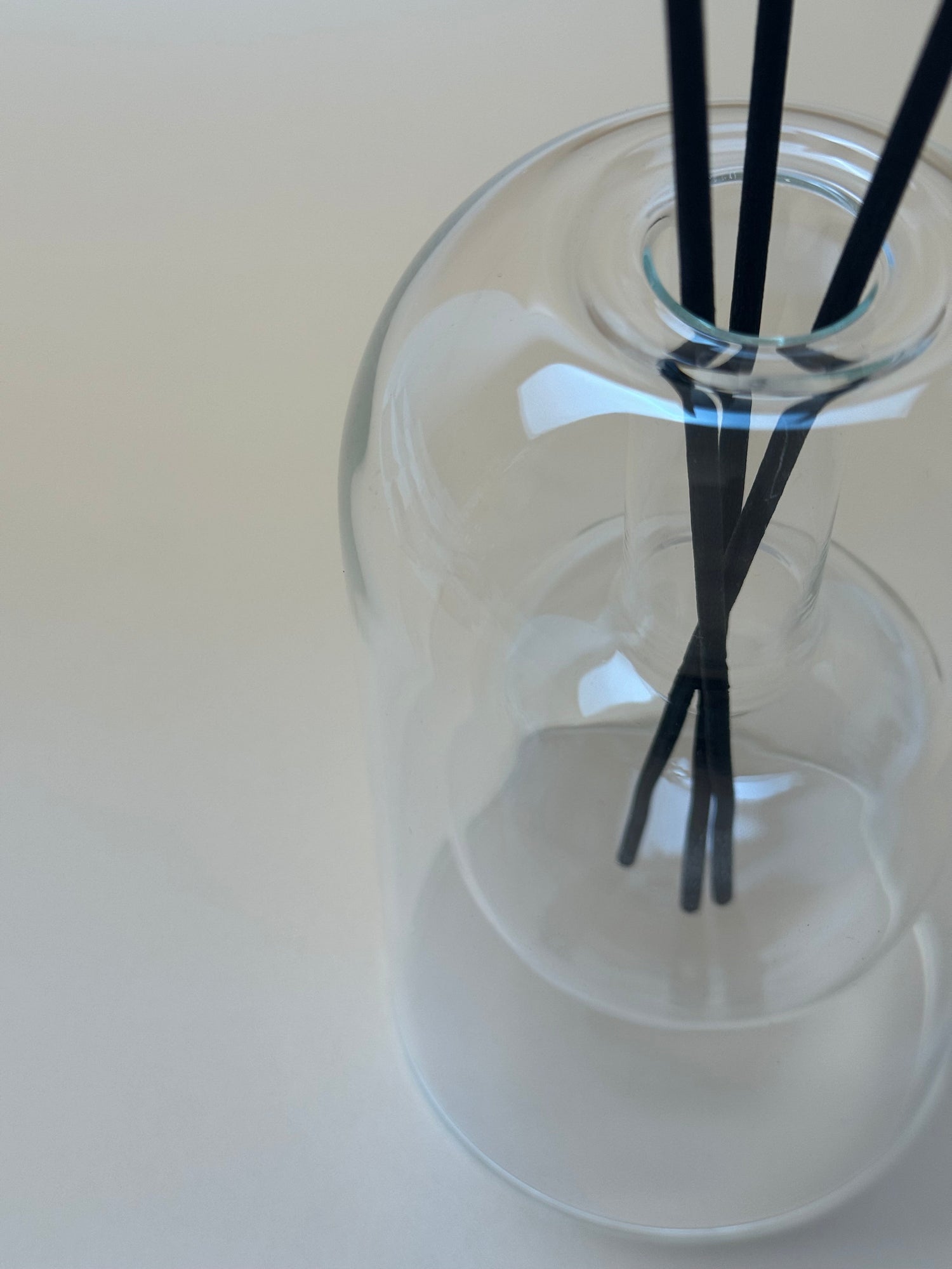 OUD Luxury Reed Diffuser-Limited Edition - Velvet&Vigor 