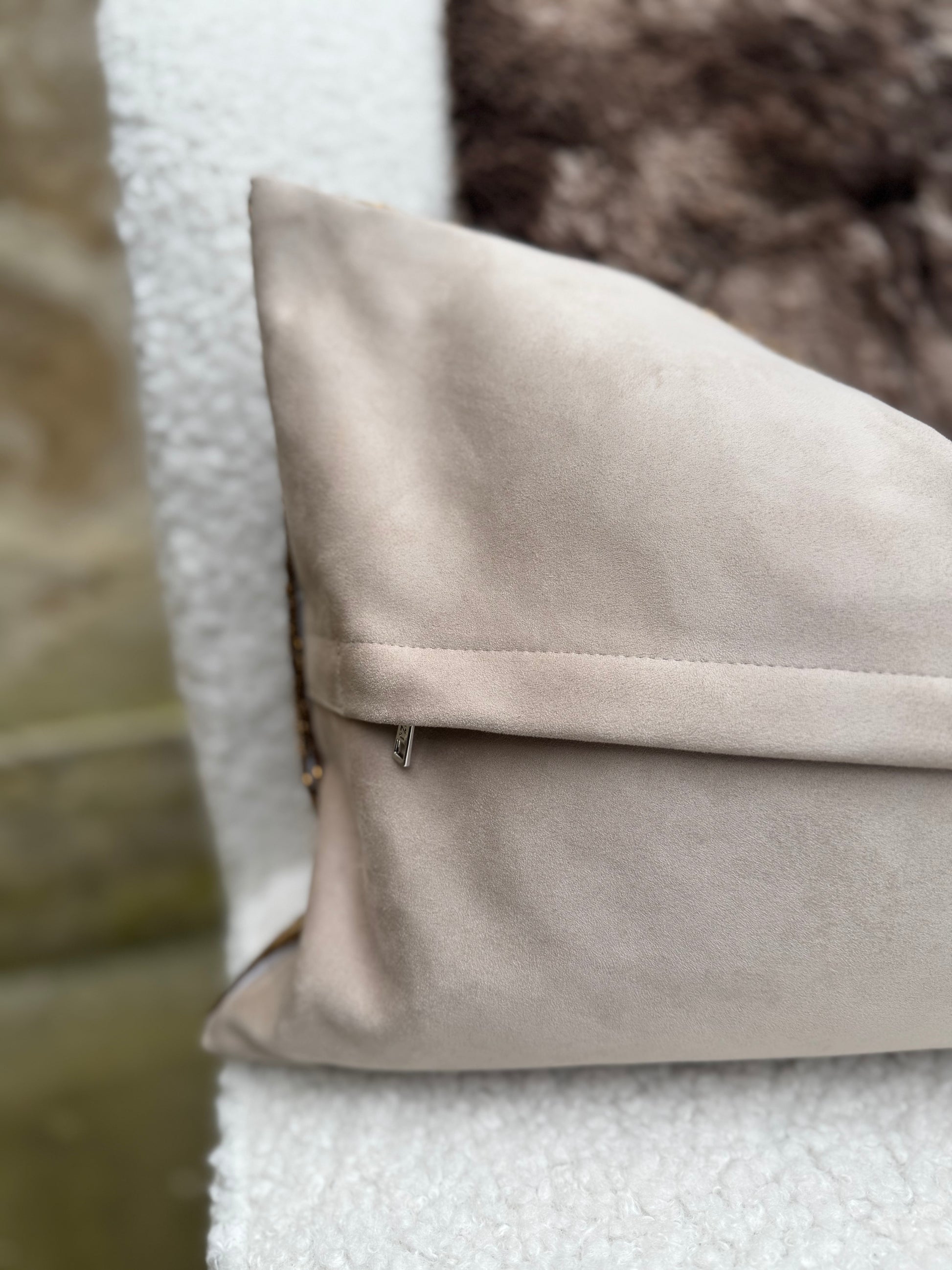 Luxury Accent Cushion-30x50cm-luxury home decor-Velvet & Vigor 