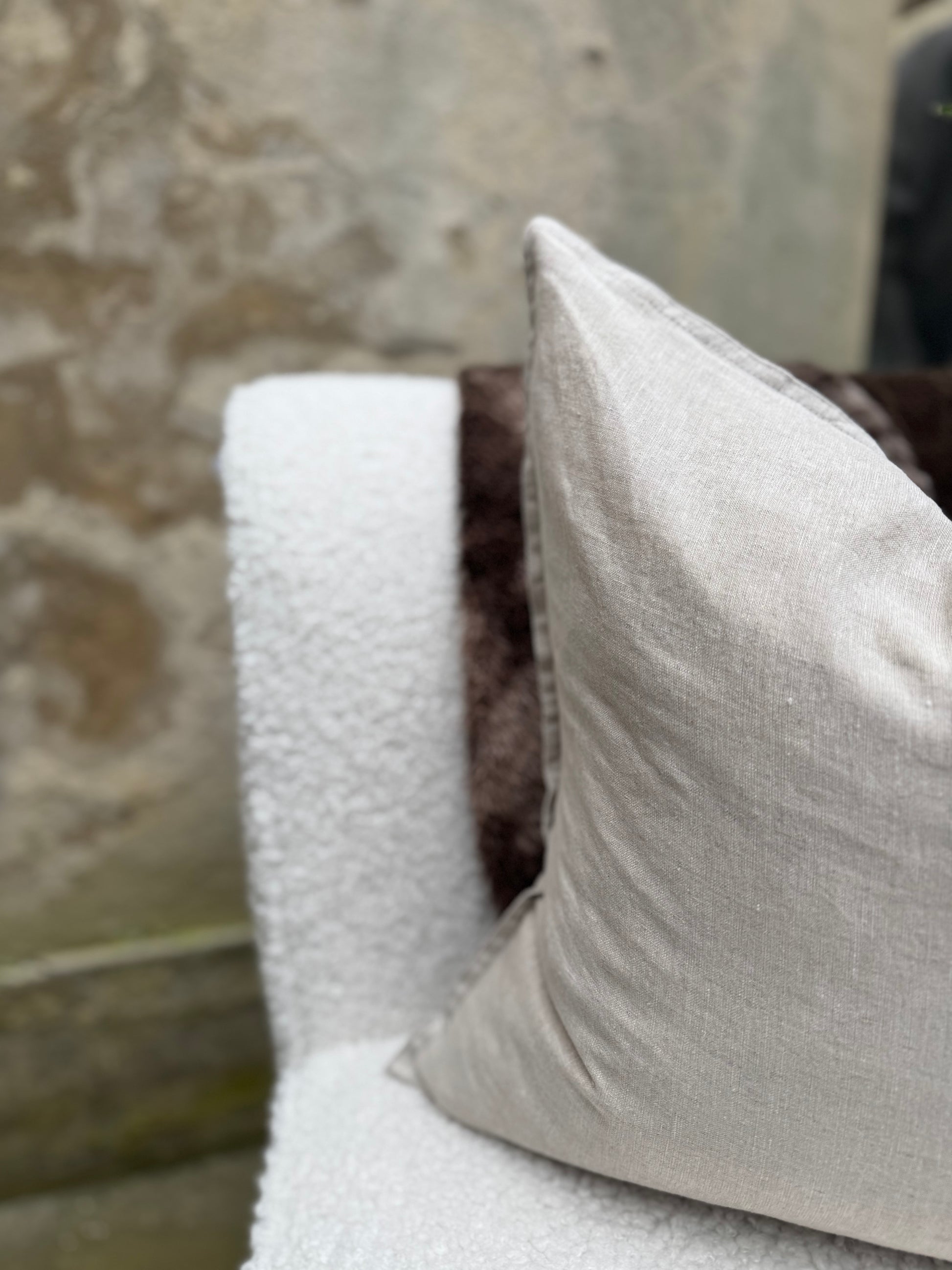 Luxury Linen Cushion-Natural-45x45cm-Modern Decor-Velvet & Vigor 