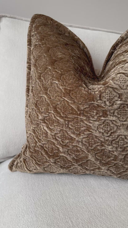 Worn Umber Cushion-Bronze